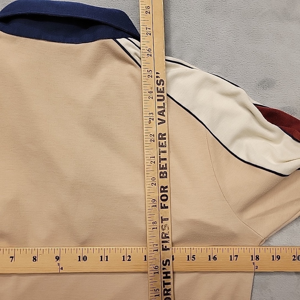 VTG Fashion Knight Shirt Mens L Tan V-Neck Pullover Short Sleeve Retro 70s - Picture 9 of 9